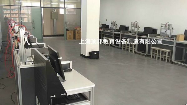 單片機(jī)應(yīng)用實訓(xùn)考核裝置
